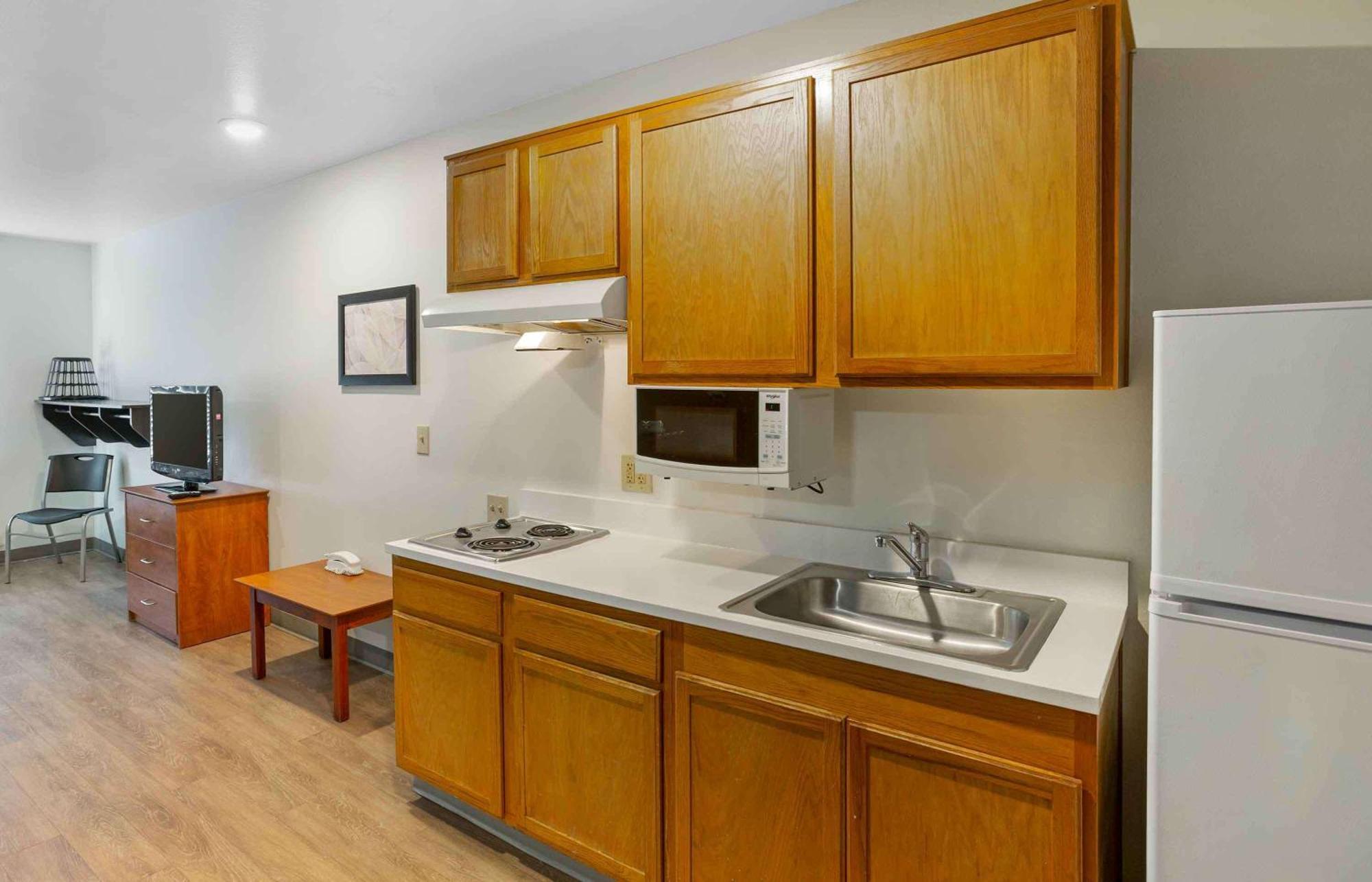 Extended Stay America Select Suites - Salt Lake City - Уест Вали Сити Екстериор снимка