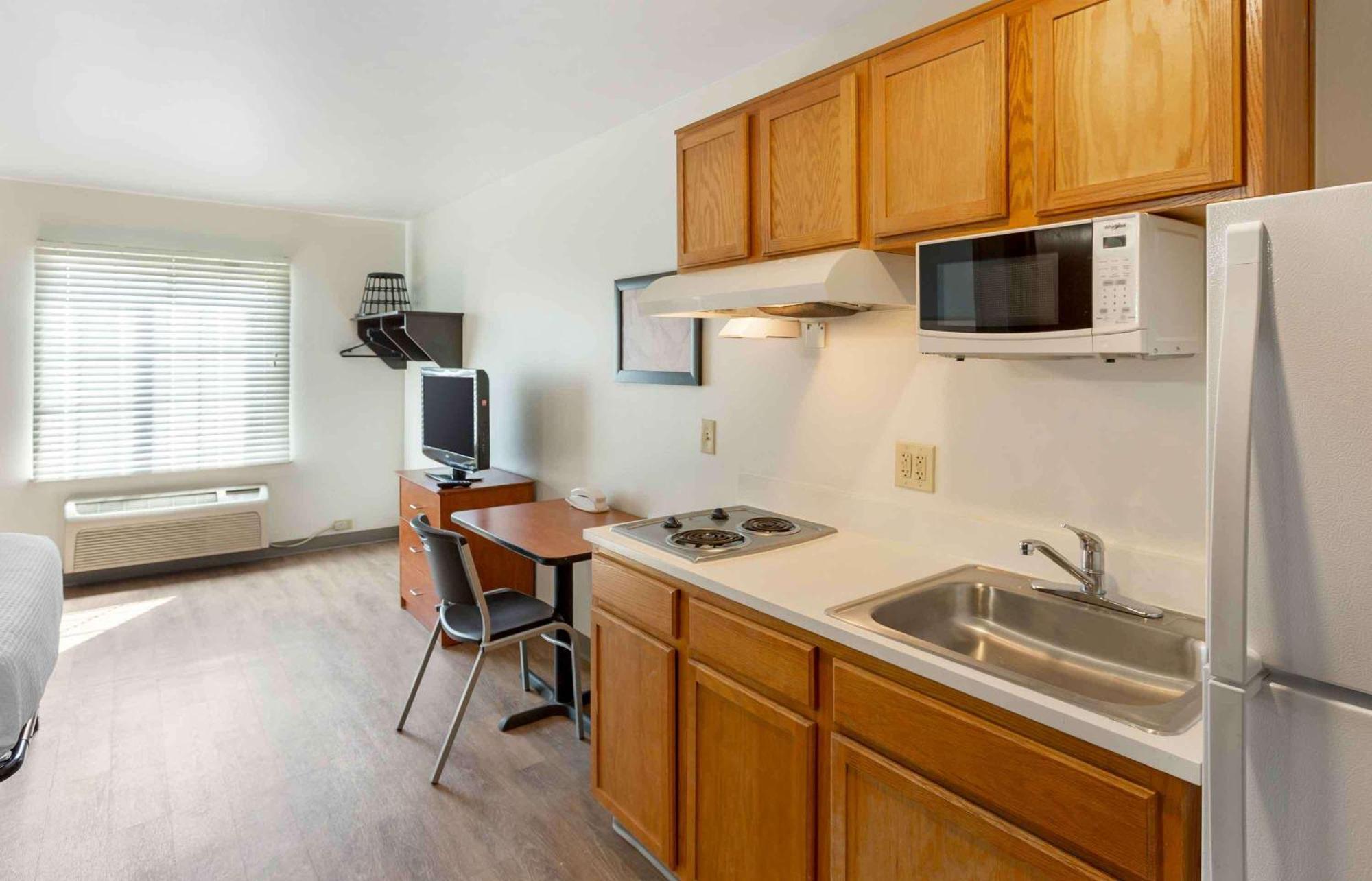 Extended Stay America Select Suites - Salt Lake City - Уест Вали Сити Екстериор снимка