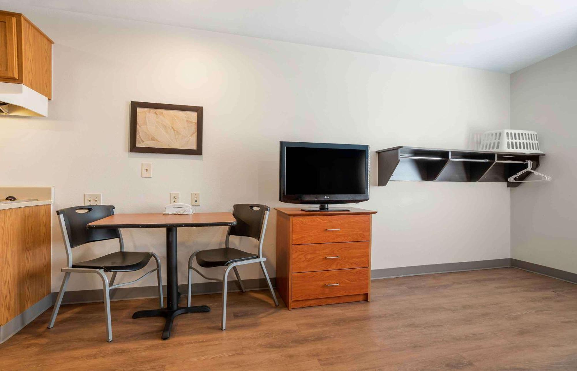 Extended Stay America Select Suites - Salt Lake City - Уест Вали Сити Екстериор снимка